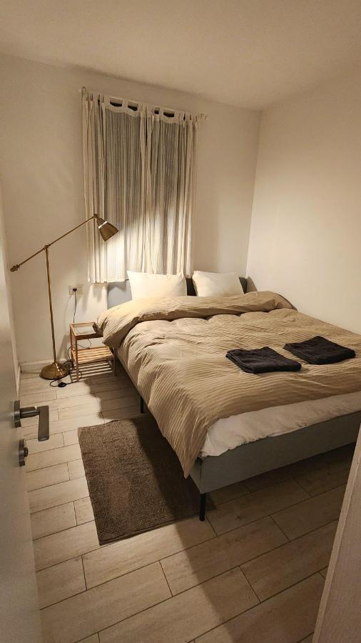 Modern Home In The Heart Of Nachlaot Ierusalim Exterior foto